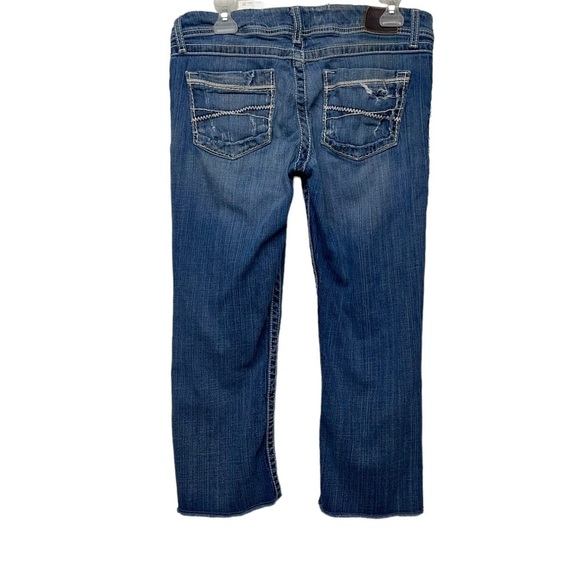 BKE Denim Sabrina Cropped Distressed Patched Jeans Size 30 - Picture 2 of 9